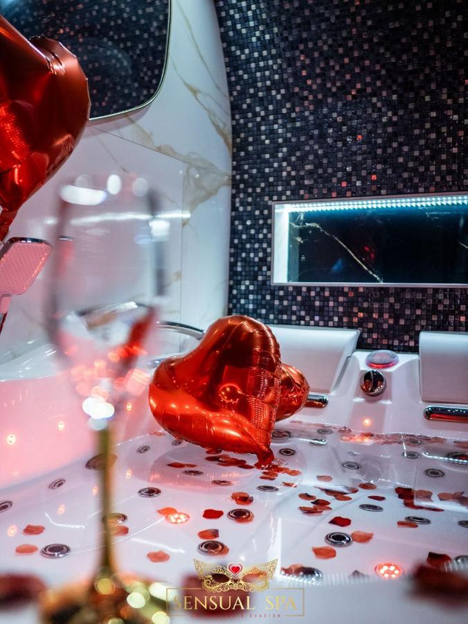 נאנסי Sensual Spa- Love Room Jacuzzi Hammam Terrasse מראה חיצוני תמונה