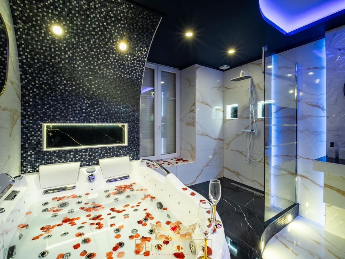 נאנסי Sensual Spa- Love Room Jacuzzi Hammam Terrasse מראה חיצוני תמונה